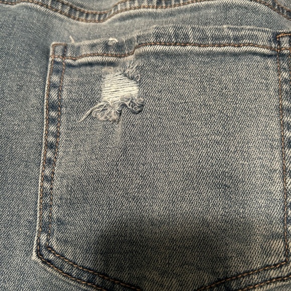 *Time & Tru mid rise boyfriend slim crop jean size 18 light wash - Picture 12 of 12